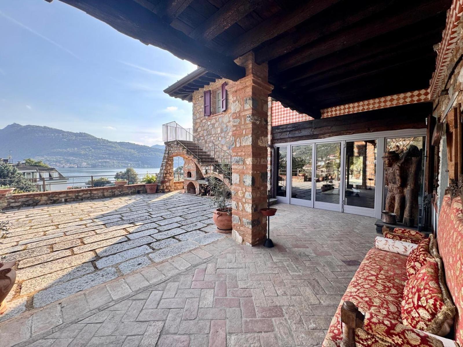 Agriturismo Cascina Carai Marone Exterior photo